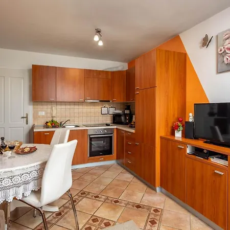 Charming Matej - Happy Apartment